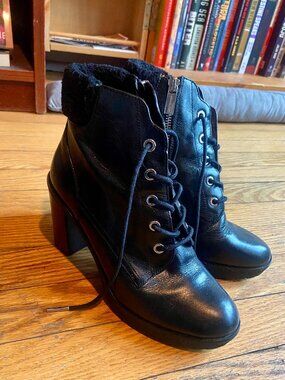 7M Leather Heeled Booties